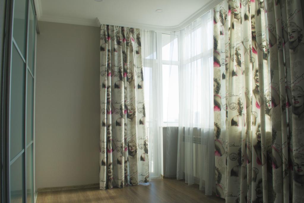 באטומי Mindia'S Two Bedroom Apartment מראה חיצוני תמונה