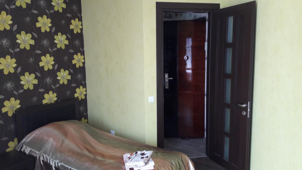 באטומי Mindia'S Two Bedroom Apartment מראה חיצוני תמונה